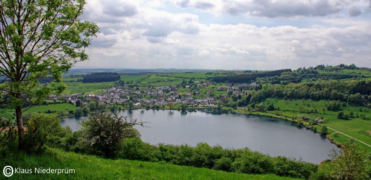 Ferienwohnung Welcome Mit Seeblick Schalkenmehren Eksteriør billede